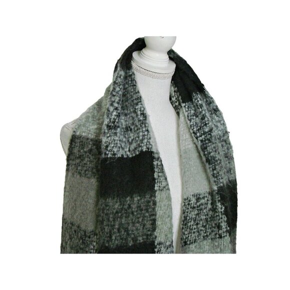 Womens Soft Chunky Warm Scarf Wrap Knit Fringe Black White Gray Plaid Lg 59x17" - Picture 3 of 12
